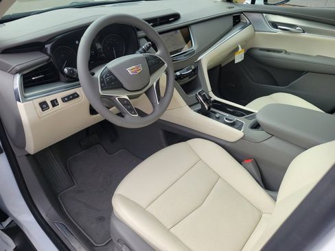 New 2026 Cadillac XT5 Premium Luxury image 30