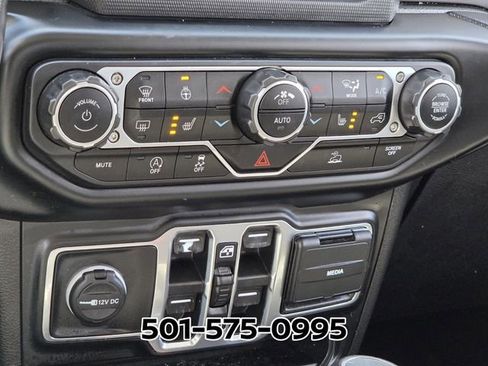 Used 2021 Jeep Gladiator Sport AWD/4WD image 24