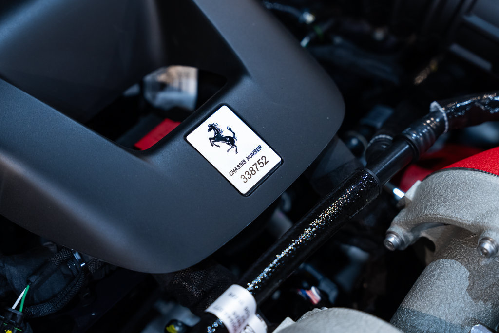 Used 2026 Ferrari Purosangue AWD/4WD image 19