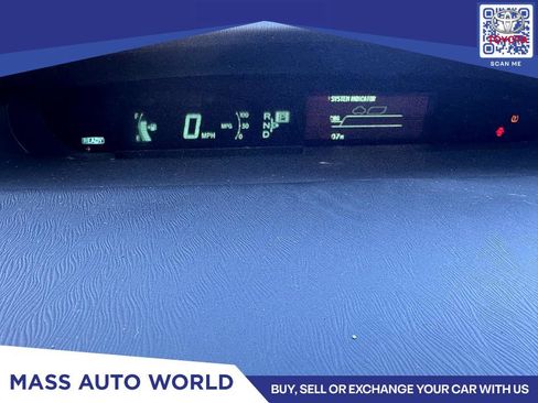 Used 2012 Toyota Prius Five image 9
