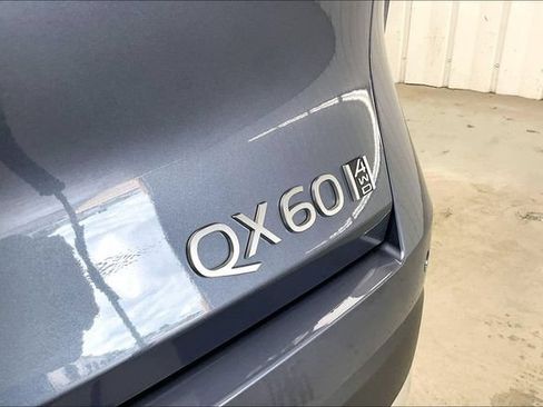Certified 2026 INFINITI QX60 Luxe w/ Cargo Package AWD/4WD image 9