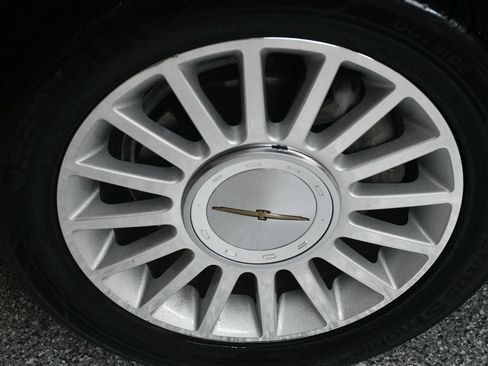 Used 2004 Ford Thunderbird RWD image 31