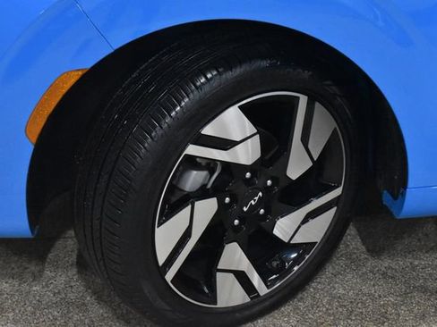 Used 2023 Kia Soul GT-Line image 11