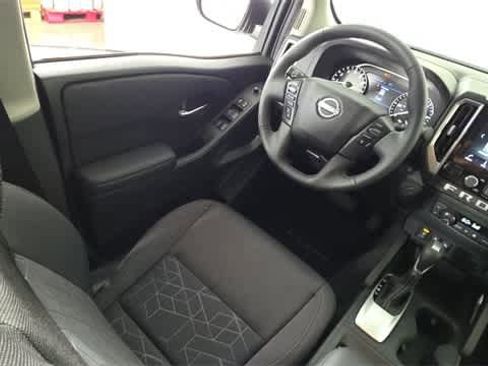 New 2025 Nissan Frontier SV w/ SV Convenience Package image 24