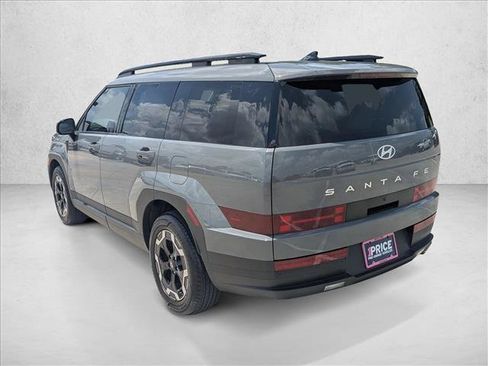 Used 2024 Hyundai Santa Fe SEL FWD image 8