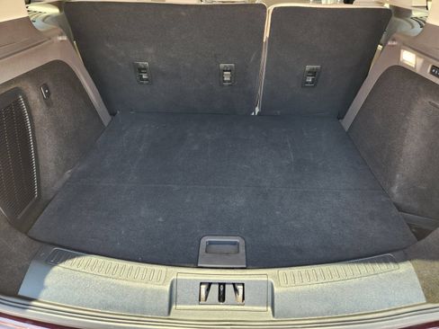 Used 2023 GMC Terrain AT4 w/ LPO, Cargo Package AWD/4WD image 31