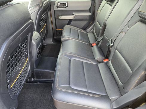 Used 2022 Ford Bronco Badlands AWD/4WD image 28