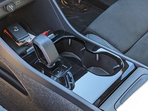 Certified 2023 Volvo XC40 Recharge Ultimate AWD/4WD image 20