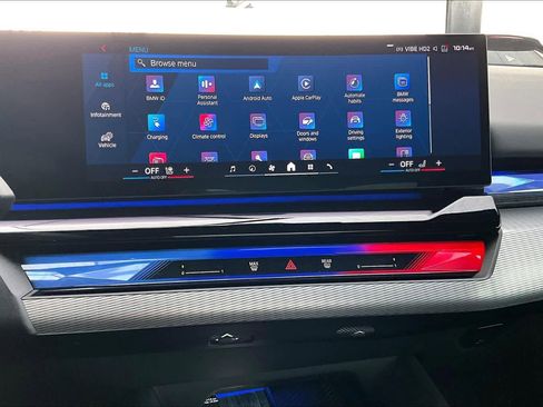 Certified 2025 BMW M5 w/ Executive Package image 65