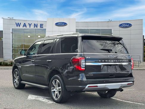 Certified 2024 Ford Expedition Limited image 4