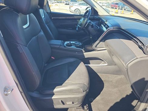 Used 2023 Hyundai Tucson Limited image 13