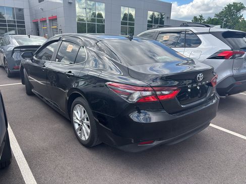 Used 2024 Toyota Camry LE w/ Convenience Package FWD image 11
