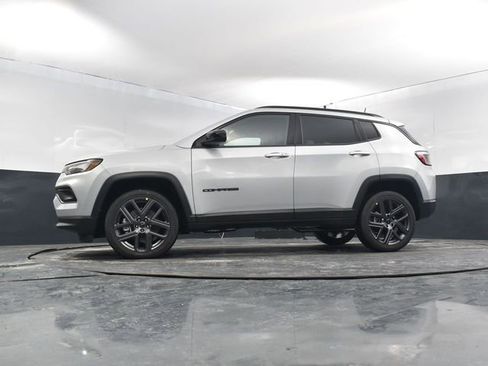 New 2026 Jeep Compass Latitude image 45