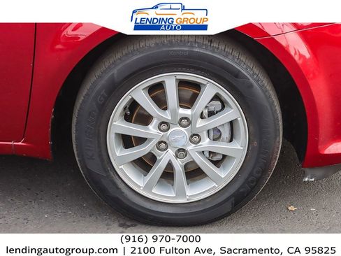 Used 2019 Chevrolet Sonic LT w/ Convenience Package image 9