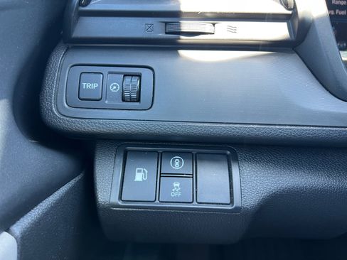 Used 2022 Honda Insight EX image 29