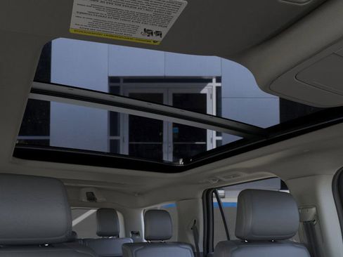 New 2026 Ford Expedition Active image 54