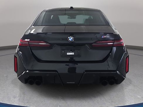 Used 2026 BMW M5 w/ Executive Package AWD/4WD image 8