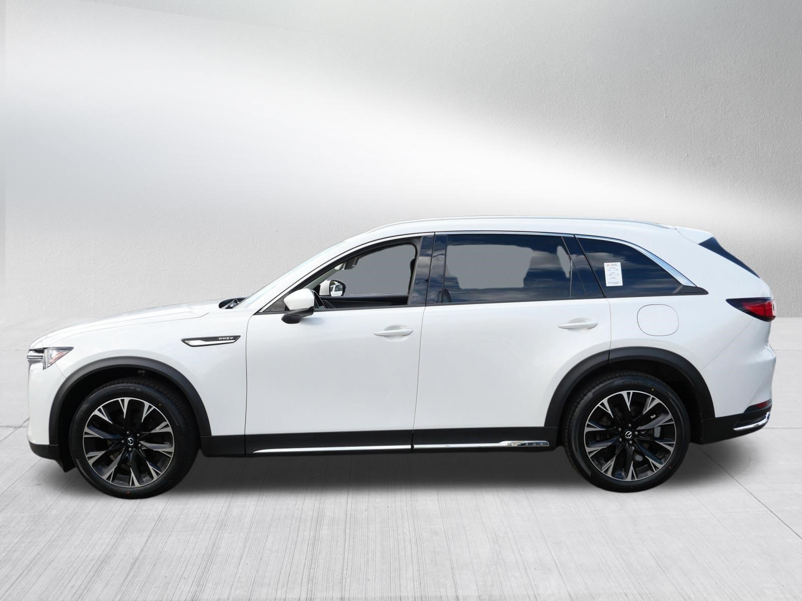 Used 2024 MAZDA CX-90 Plug-In Hybrid w/ Premium Pkg AWD/4WD image 4