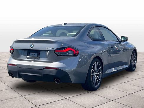 Used 2025 BMW 230i Coupe w/ Premium Package RWD image 15