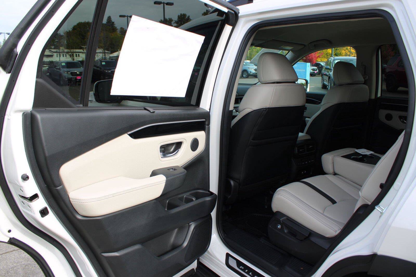 New 2026 Honda Pilot EX-L image 17