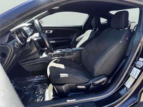 Used 2021 Ford Mustang Coupe image 16