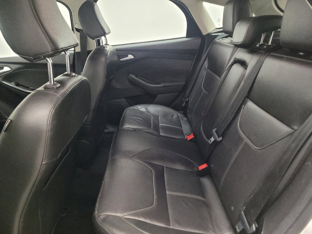 Used 2018 Ford Focus Titanium FWD image 18