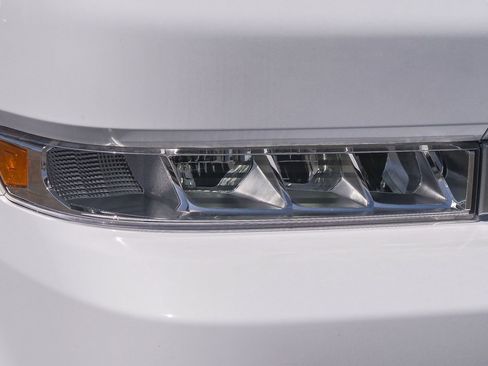 Used 2024 Chevrolet Brightdrop 600 w/ Commercial Equipment Package AWD/4WD image 4