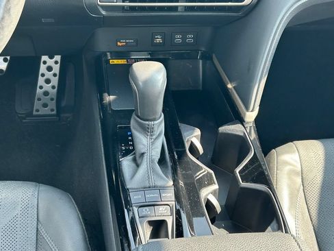 Used 2025 Toyota Camry XSE w/ Premium Plus Package AWD/4WD image 21