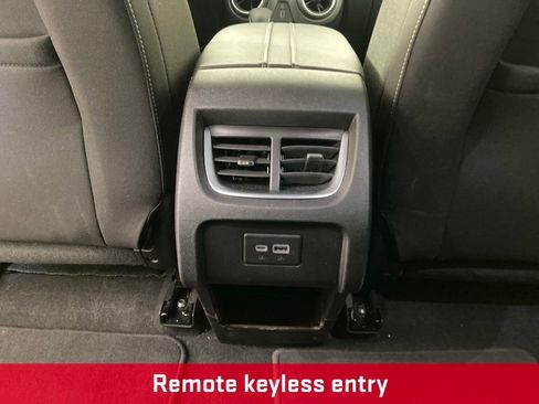 Used 2025 Chevrolet Blazer LT AWD/4WD image 16