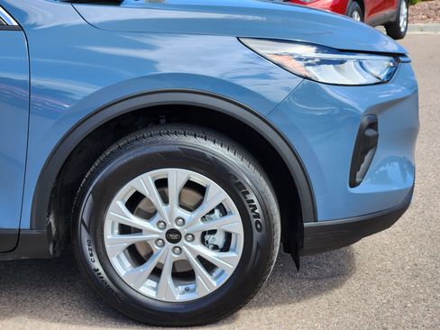 Used 2024 Ford Escape Active AWD/4WD image 7