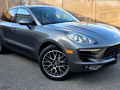 Used 2018 Porsche Macan Sport Edition