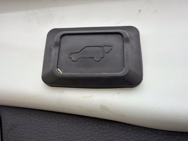Used 2021 Toyota RAV4 XSE AWD/4WD image 12