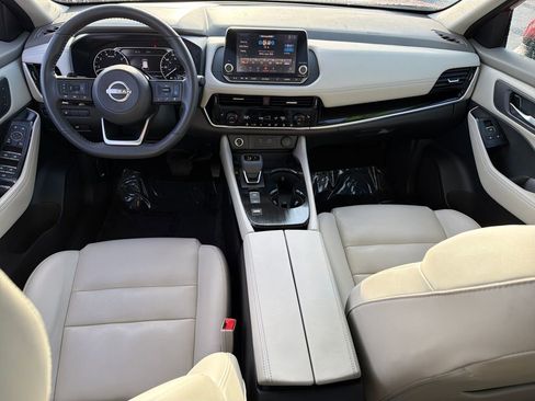 Used 2023 Nissan Rogue SL image 15