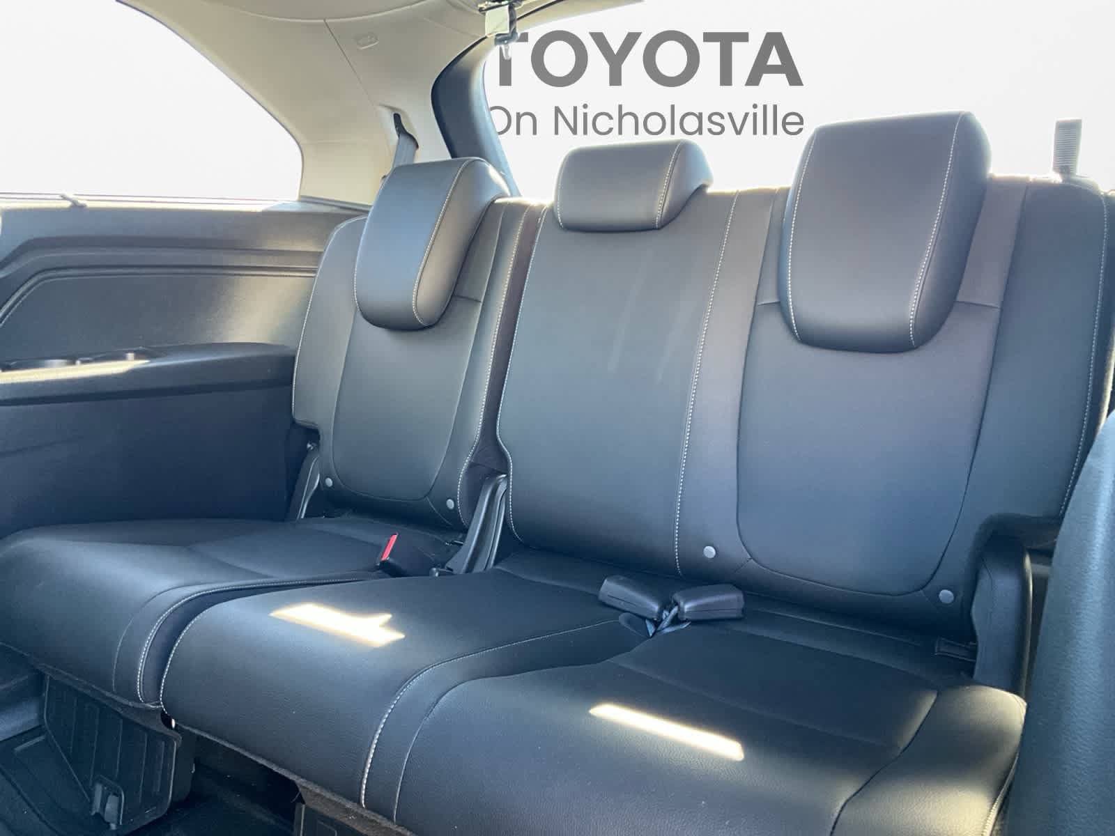 Used 2024 Honda Odyssey Touring image 24