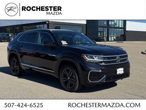 Used 2022 Volkswagen Atlas Cross Sport SEL R-Line AWD/4WD image 1