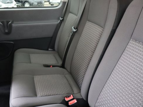 Used 2024 Ford Transit 350 XLT image 11