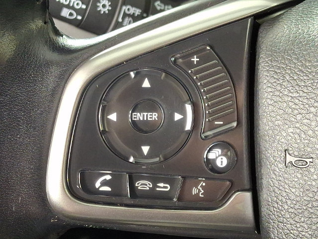 Used 2018 Honda CR-V Touring image 21