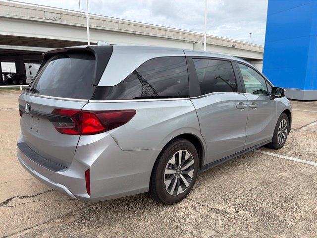 Used 2025 Honda Odyssey EX-L image 5