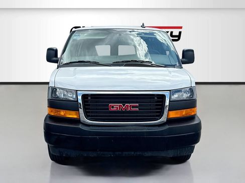 Used 2025 GMC Savana 2500 w/ Driver Convenience Package RWD image 2
