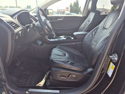 Used 2016 Ford Edge Titanium w/ Equipment Group 301A AWD/4WD image 16