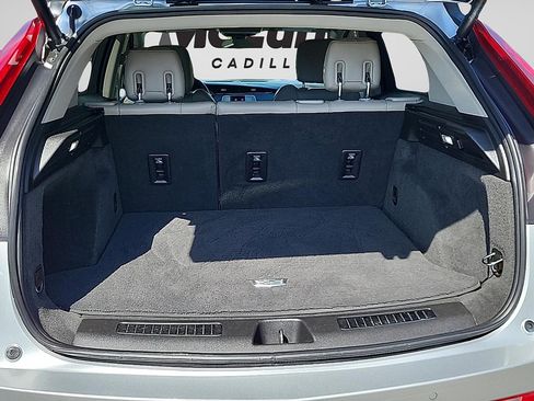 Used 2019 Cadillac XT4 Premium Luxury FWD image 27