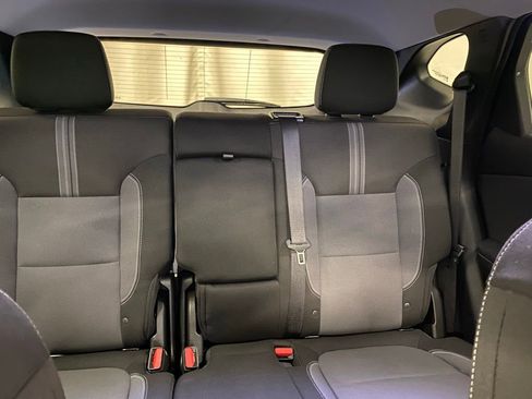 Used 2025 Chevrolet Blazer LT AWD/4WD image 18
