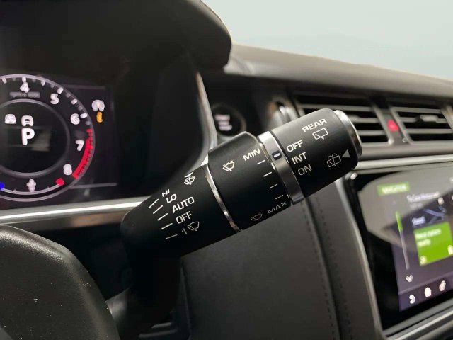 Used 2020 Land Rover Range Rover Autobiography AWD/4WD image 39
