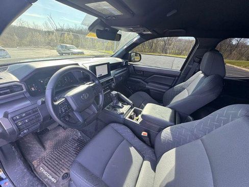 Certified 2025 Toyota Tacoma SR5 image 11