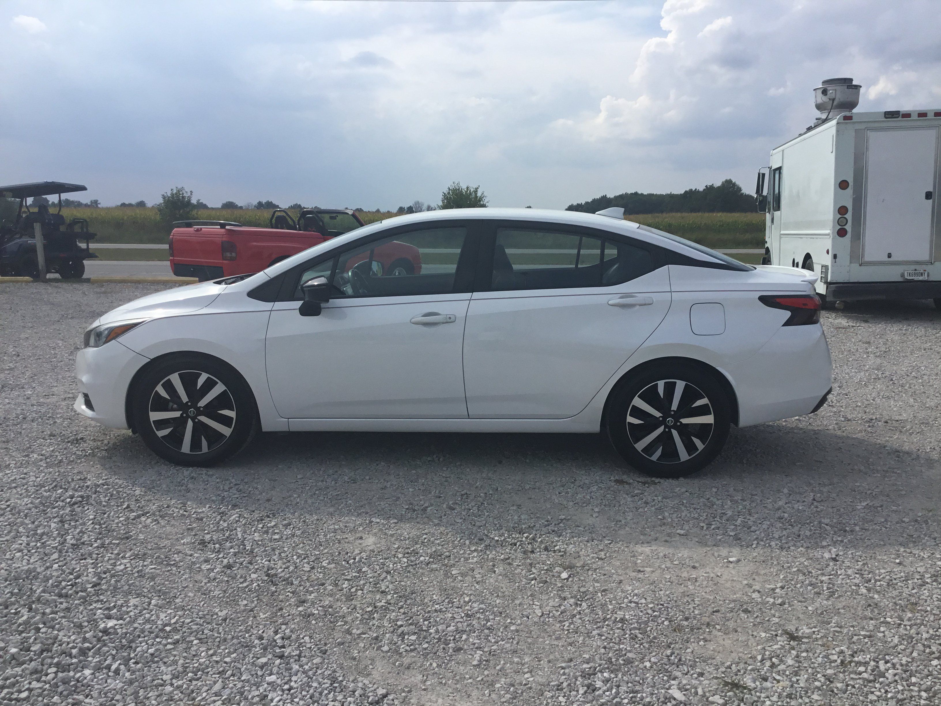 Used 2022 Nissan Versa SR w/ Convenience Package FWD image 6