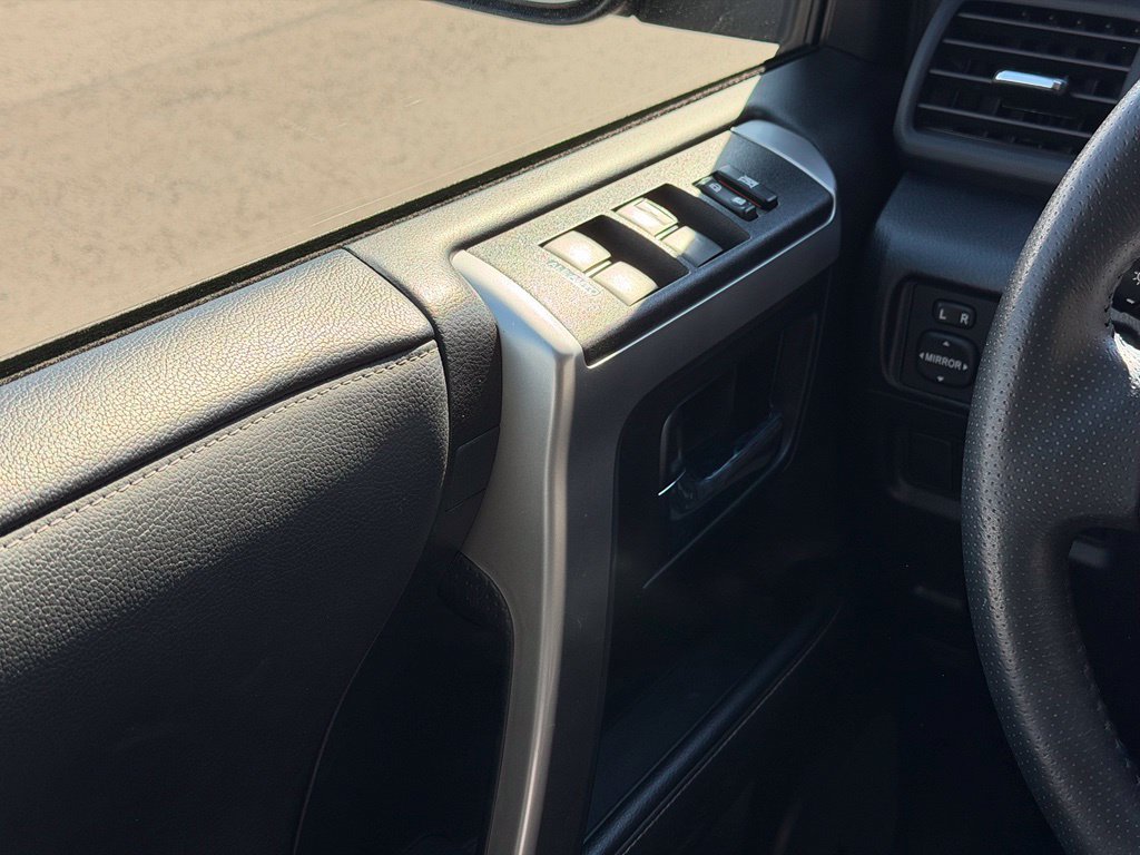 Used 2024 Toyota 4Runner SR5 AWD/4WD image 11