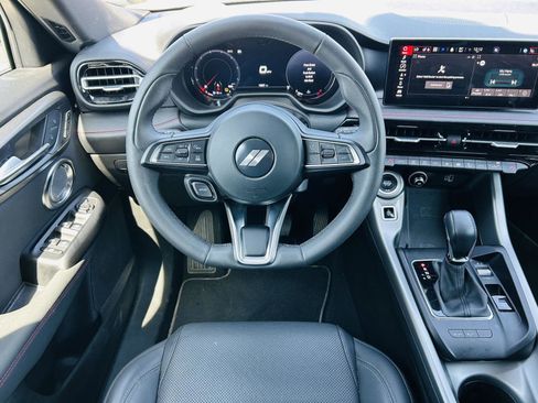 Used 2024 Dodge Hornet GT image 17