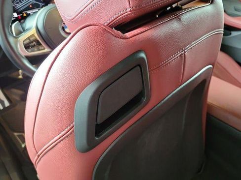 Used 2023 BMW 430i Coupe w/ M Sport Package image 13