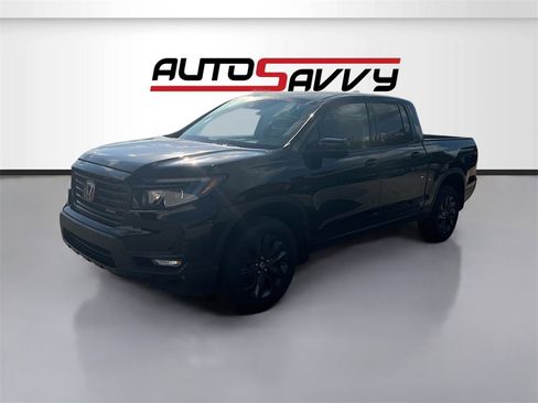 Used 2023 Honda Ridgeline Sport image 3