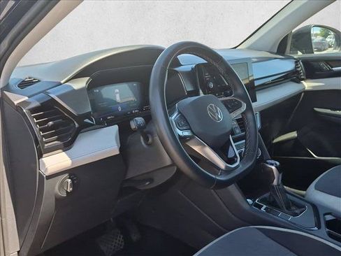 Used 2025 Volkswagen Taos S FWD image 6
